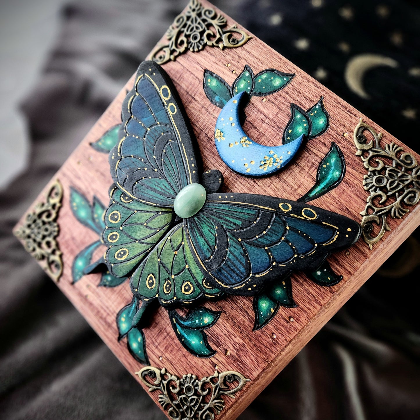 Leafy Butterfly Hidden Key Box™