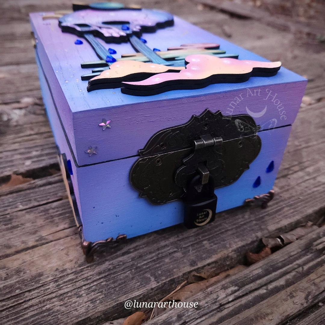 Sad Skull Hidden Key Box™
