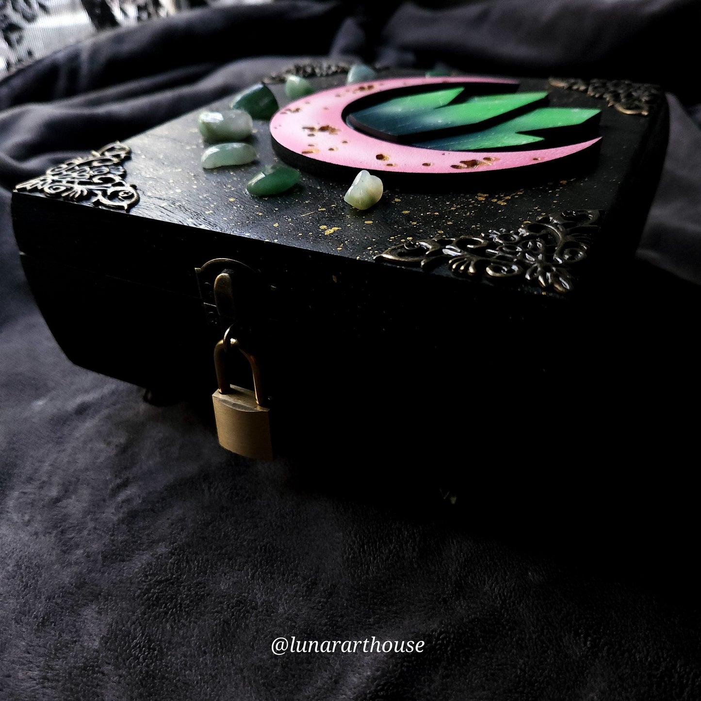 Jade Crystal Moon Hidden Key Box