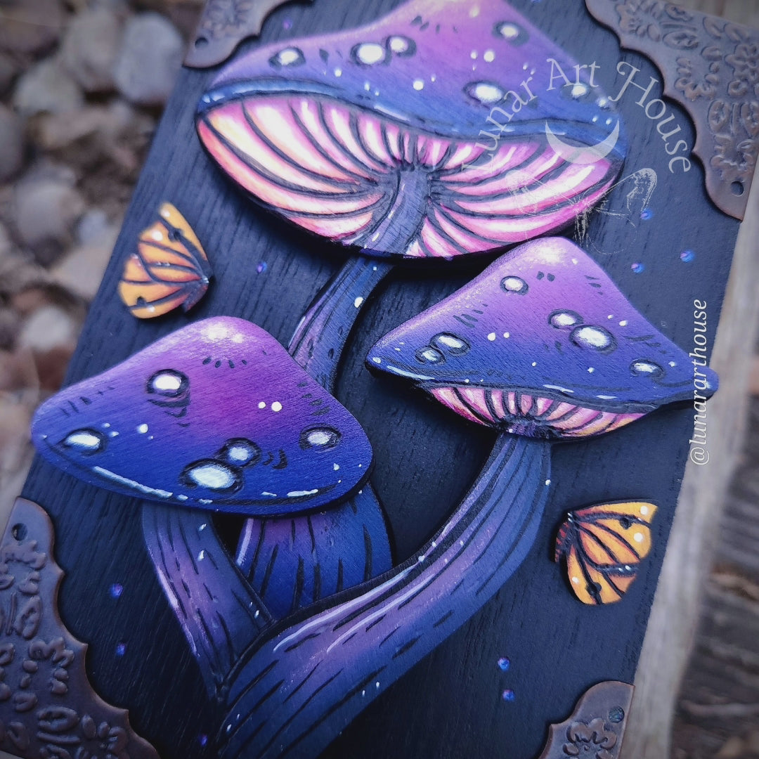 Mini Mushroom Hidden Key Box