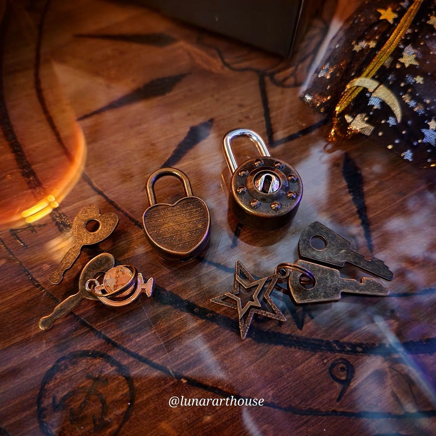 The Raven Hidden Key Box™