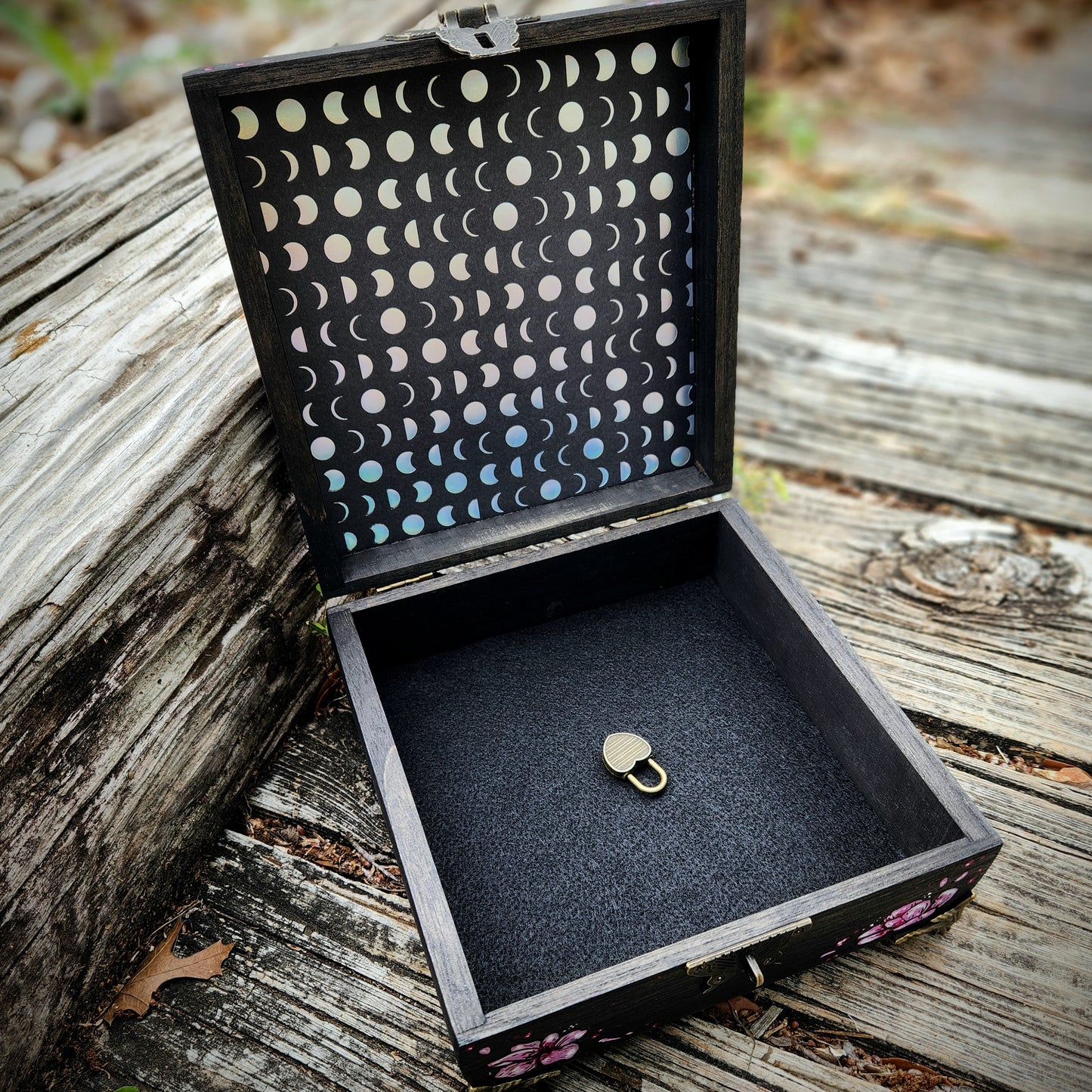 Rainbow Heart Lock Hidden Key Box™