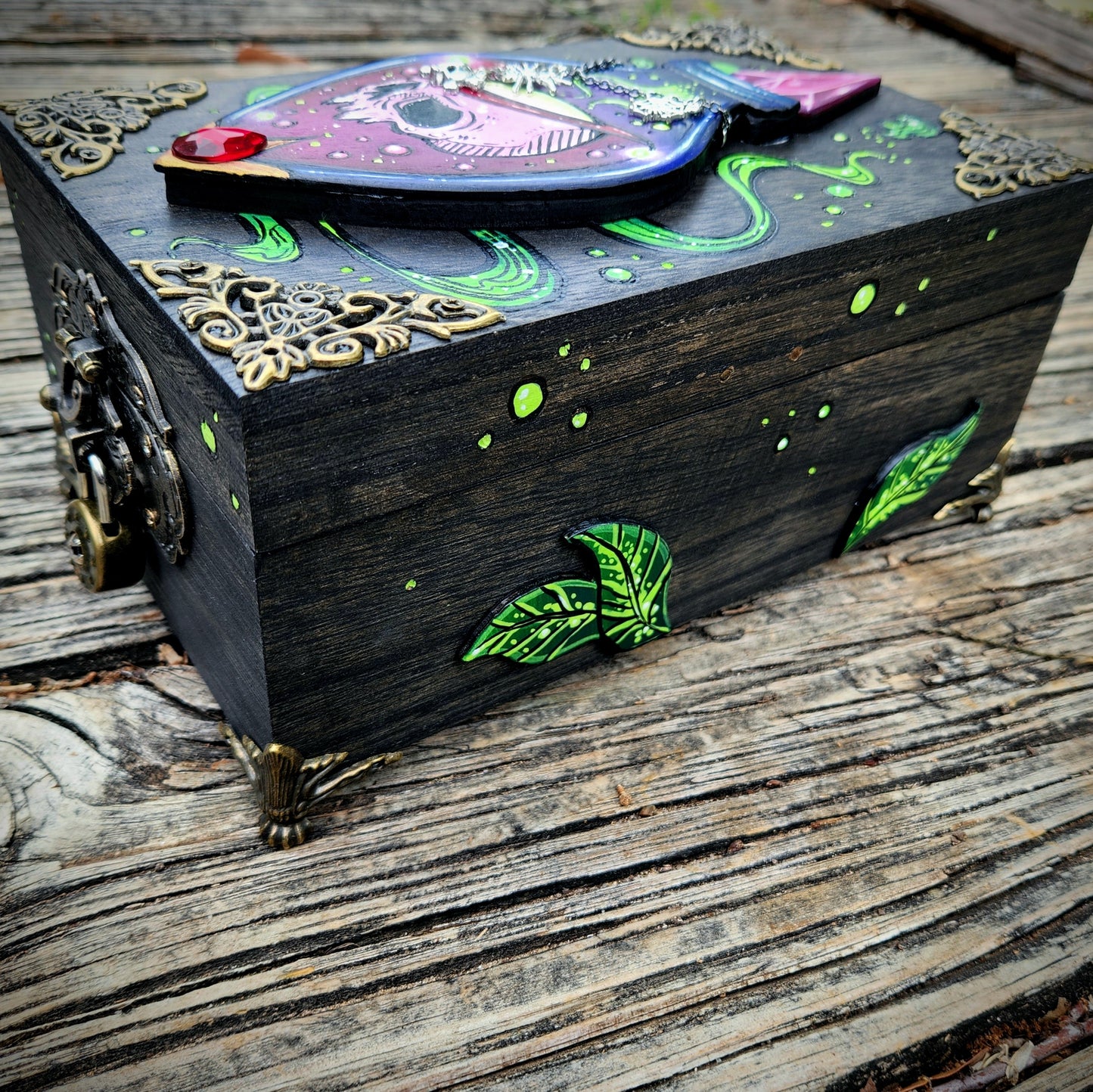 Poison Skull Bottle Hidden Key Box
