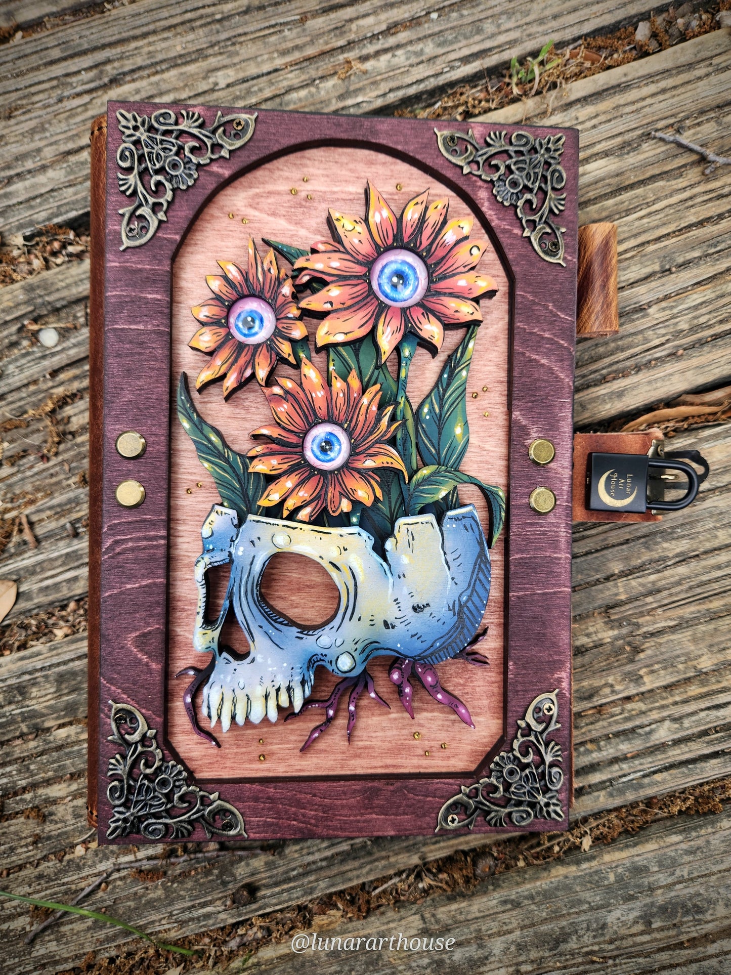 Sunflower Eyes Hidden Key Journal
