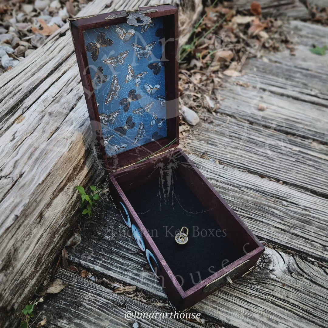 Deer Skull Hidden Key Box