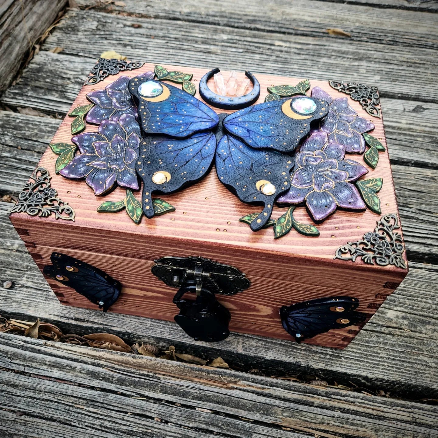 Wooden best sale box art