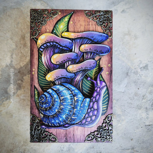 Snail and Mushie Hidden Key Box