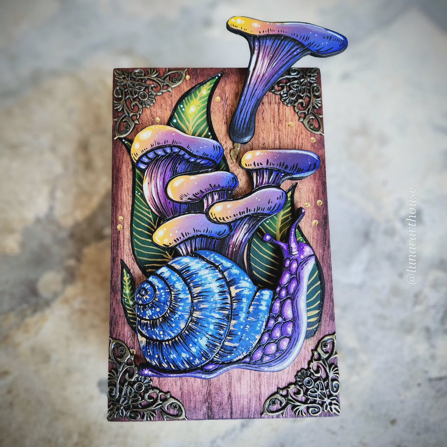 Snail and Mushie Hidden Key Box