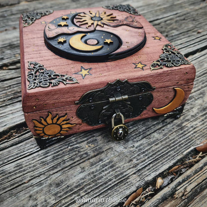 Yin Yang Hidden Key Box