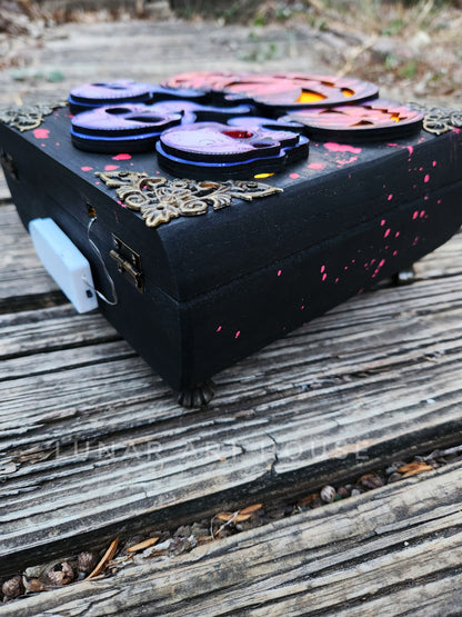 PRE ORDER✨️Light Up🎃Jack-O-Lantern Hidden Key Box™