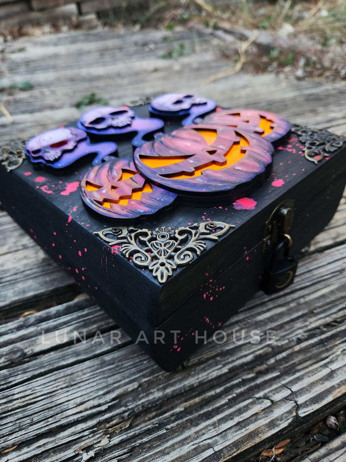PRE ORDER✨️Light Up🎃Jack-O-Lantern Hidden Key Box™