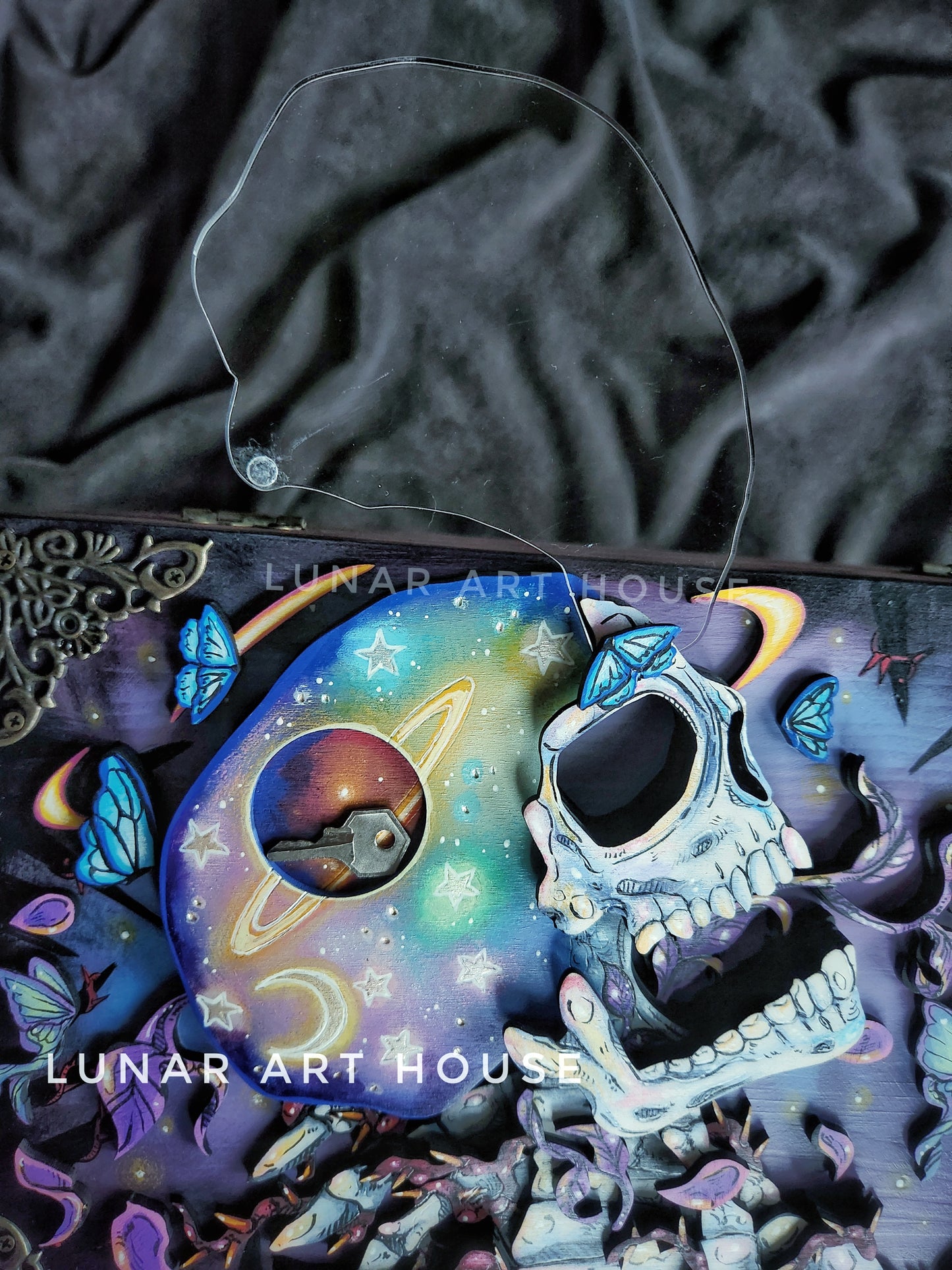 Breathing Skull Hidden Key Box™