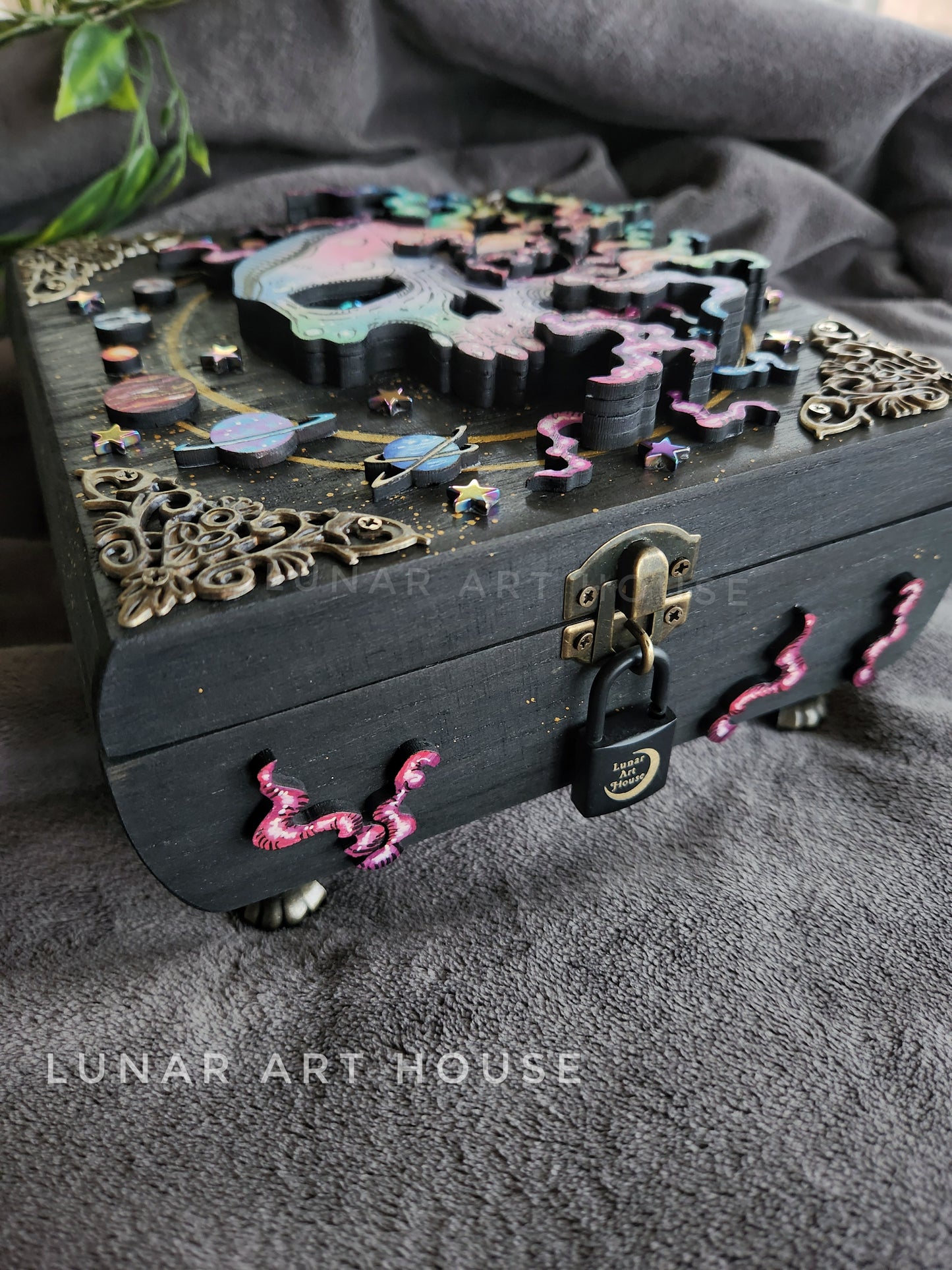 Mind Explosion Hidden Key Box