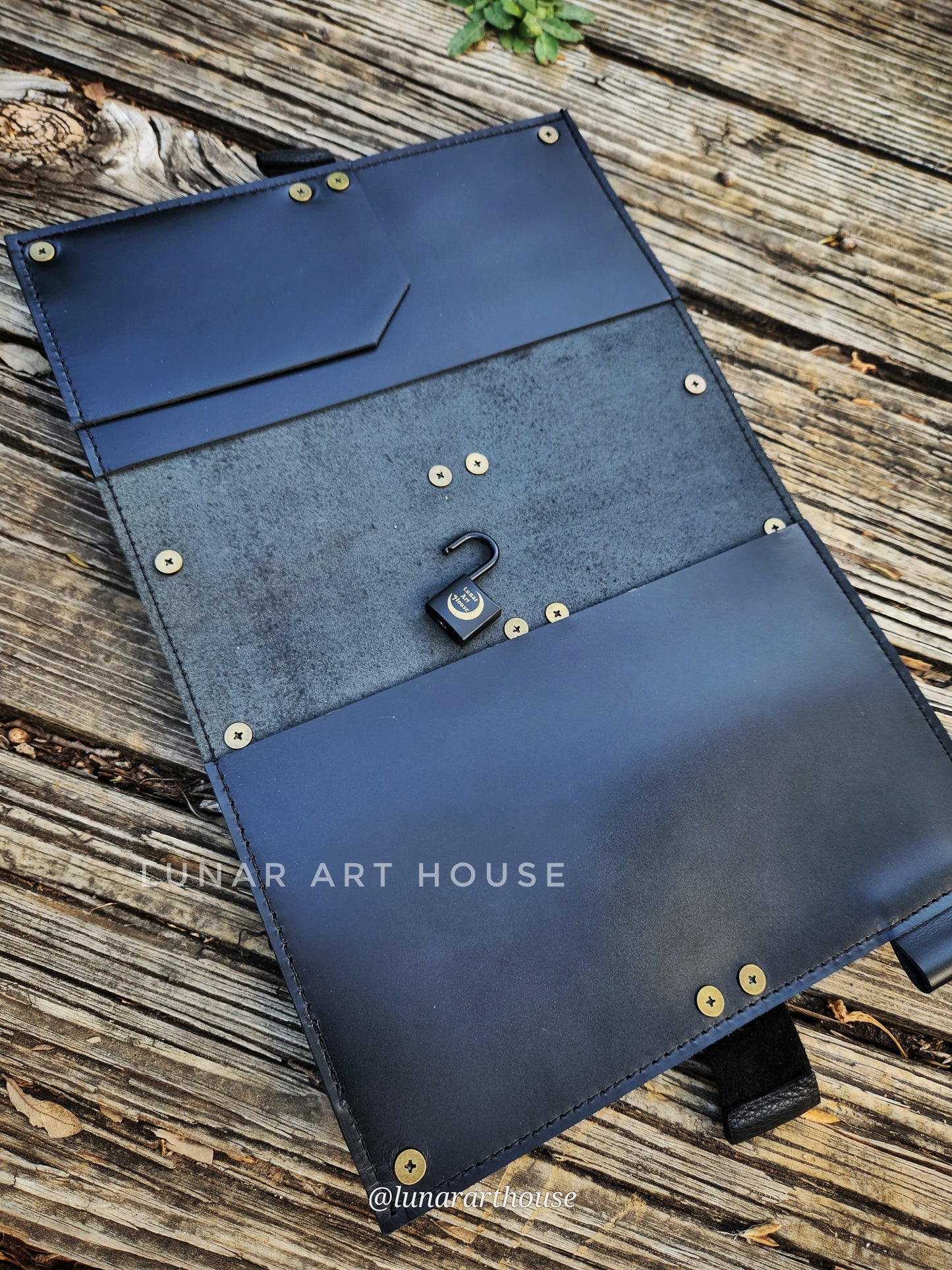 Beetle Hidden Key Journal™